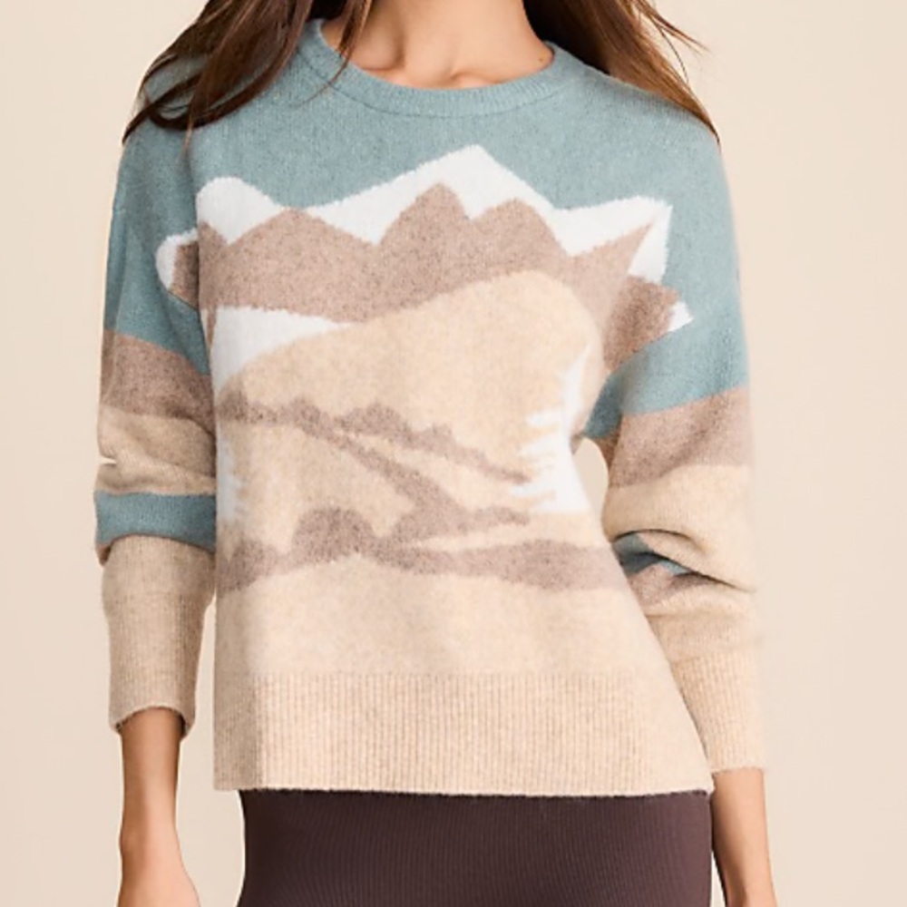 Lou & Grey Snowy Mountain Cloudstitch Sweater Size Medium New with Tags